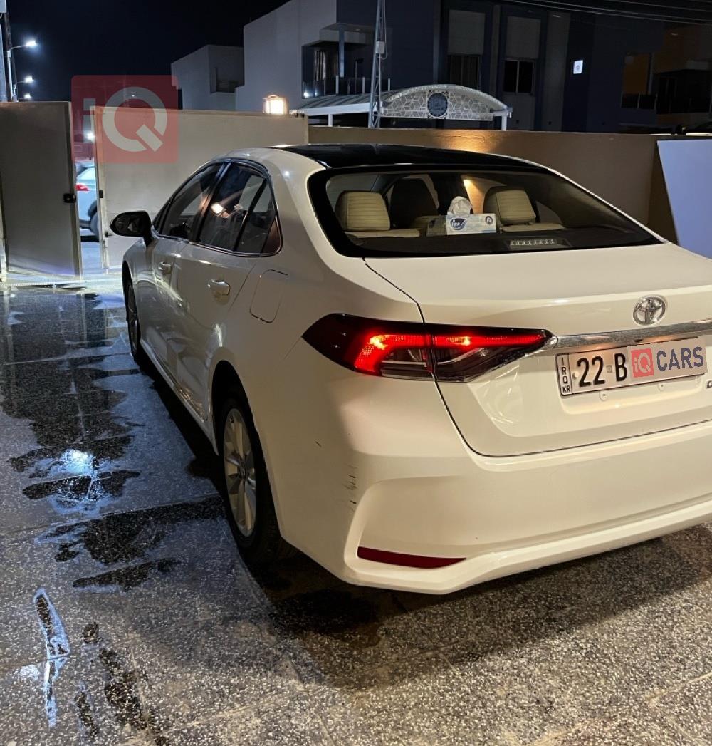 تۆیۆتا کۆرۆلا